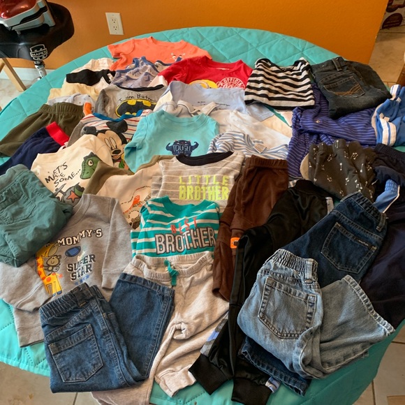 Boy Clothes Winter 12 months Bundle 25 items - Picture 4 of 5